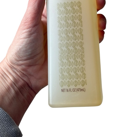 Trader Joe's Tea Tree Tingle Shampoo 16 oz - Picture 5 of 5